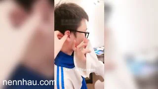 Khi mà có 2 người dì trẻ là số khổ như thế này đây bị hành cho nứng mà k làm gì đc cực nứng