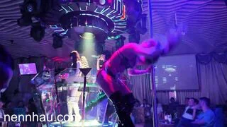 Siêu hot Quá Đỉnh Với Âm Nhạc Dj Đỉnh Cao Và Các Vũ Công Bikini Hót Tại Quán Dj Cafe Bar