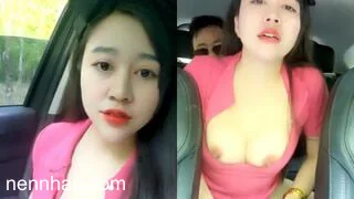 Vợ đi xe taxi nứng lồn bú cu anh tài xế còn quay phim lại cực kỳ chất lượng