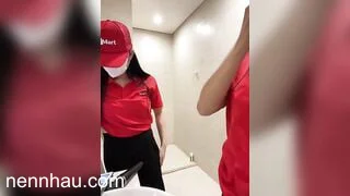 siêu phẩm em nhân viên siêu thị winmart live sex - phần 37 đỉnh của đỉnh