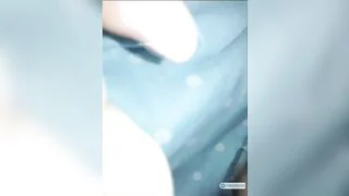 Nữa đêm lẻn vào phòng nhỏ em họ bím múp ngủ say như chết cởi quần ra vạch bím xem p3 đỉnh của chóp