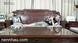 Chất lượng cao Vợ dâm chuốc mê chồng chỉ để tình nhân cặc bự vào đè ra đụ kế bên ck trong sung sướng