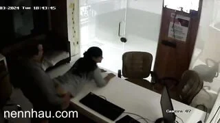 Giám đóc địt thư kí trong phong riêng bị cam quay lại 3 cực đỉnh