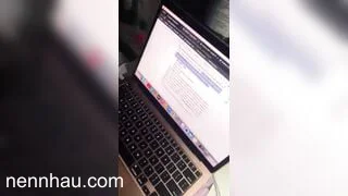 Mới nhất cực phẩm 2k7 lồn em múp không sợi lông làm anh sướng điên dại