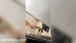 Đến nhà bạn thân chơi, Ko Có ai Quay lén Con bạn Loli Đi Tắm Lồn rậm lông nóng bỏng