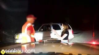 Mới nhất em gái bị hỏng xe nhờ thanh niên giúp xong trả công bằng cách cho qhtd