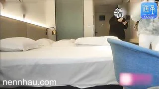 Cực kỳ nóng Beautiful Chinese escort 60