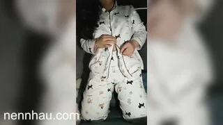 Cực phẩm E GÁI DÂN TỘC MỚI LỚN, CÓ THÂN HÌNH CHUPPY, VÚ TO, LÔNG LỒN , LÚN PHÚN