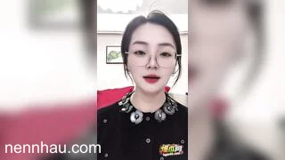 phó hiệu trưởng lộ clip địt nhau với giáo viên chất lượng cao