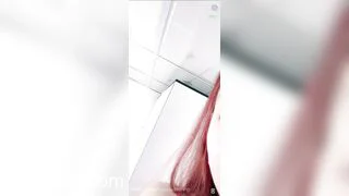 Cực hot Phần 1:idol tiktok hơn trăm nghìn fl lộ vú trên live