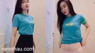Clip Sex Phang em gái điện máy xanh dáng đẹp hàng múp cực kỳ nóng