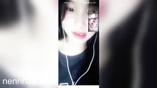 Mới nhất Nhỏ em họ biểu cảm khi được dạy xem sex