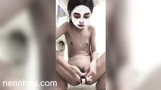 Teen mới lớn đã tập tành thủ dâm móc lồn - 1 (Teen, loli) cực kỳ nóng