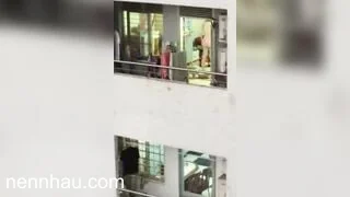 Cực đỉnh ở chung cư mà em hàng xóm ăn mặc hớ hênh quá