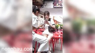 Cực phẩm seri quay lén gái xinh mặc váy ngắn đi dạo phố - phần 28