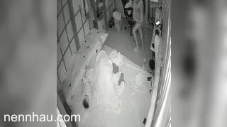 Chất lượng cao Hack cam quay lén đôi vợ chồng trẻ tranh thủ nữa đêm con ngủ nhấp nhau cực sung p1