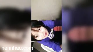 đang đi chơi người yêu thèm ra cực hot