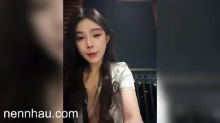 Tuyệt đỉnh Em Nhân viên Vân phòng, Ở lại tăng ca ra Ban công Bú Cu giả thủ dâm rên rỉ