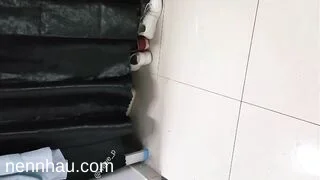 Chất lượng cao quay lén ký túc xá nữ, toàn các em mới lớn mơn mởn