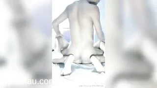 học sinh Trung địt tập thể trong khách sạn đỉnh của chóp