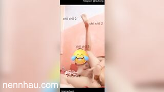 Tuyệt đỉnh Mới lớn đã tập tành thủ dâm móc lốp rồi