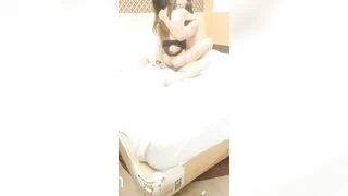 Thanh niên số hưởng địt em kế dâm vú to lồn ngon rên la kích thích xem ngay