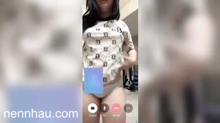 Siêu nứng Gạ được bé Lớp 10 thiếu tiền call sex có phí xong rồi gạ đi khách sạn địt nhau luô