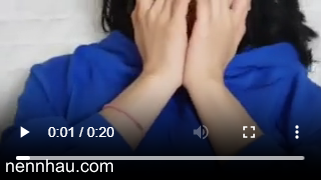 Cực kỳ nóng Em gái 2k9 cầu xin anh họ đụ nhẹ nhàng em còn nhỏ sợ rách lồn lắm.