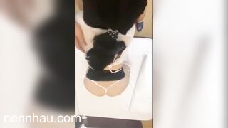 Gặp anh là em lại mặc dây lọt khe siêu phẩm