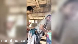 Nứng cặc thèm đụ sang nhà chị họ xin đụ chị thấy thương nên cho đụ 1 cái. hot nhất