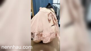 bé sinh viên tự nhún sướng quá em lên đỉnh bắn nước luôn không thể bỏ lỡ