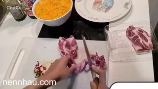 Đang Nấu Ăn Mà Aiu Lên Cơn Nứng Cũng Bị Lôi Ra Làm Tình cực kỳ chất lượng