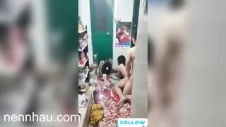 Quay lén người tình phòng bên và bạn trai cực hot