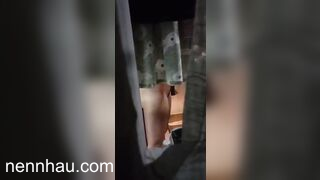Quay lén chị hàng xóm cởi chuồng ở nhà vú to lồn múp nóng bỏng