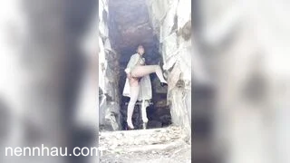 Đỉnh của đỉnh Dâm nữ vú bự thích khiêu dâm public show hàng móc lồn chảy nước trg hang đá #1
