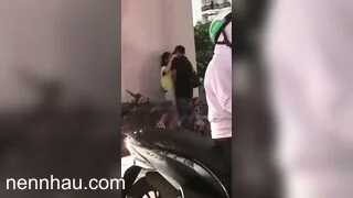 Siêu hot cặp đôi nứng lồn đụ nhau ngay ngoài đường ở hà nội