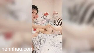 Siêu hot Vợ bảo tăng ca, Chồng phát hiện clip Lồn rậm Sếp Djt lút cán ko bao bóp vú rên rỉ