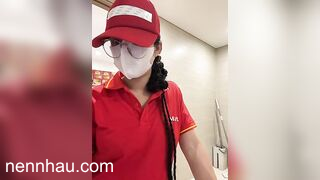 Siêu Thị WinMart bé nhân viên lồn nhiều nước vừa làm vừa bán quạt - phần 71 siêu hot