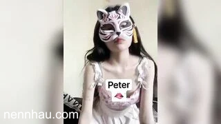 Vũ Bích Ngọc show hàng kiếm đại gia 3 cực ngon