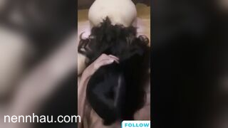 Siêu phẩm Ngủ dậy thấy em đang mút miệt mài