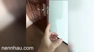 Cực kỳ nóng Gạ gẫm chị giúp việc bóp vú sờ mông hàng ngon dâm