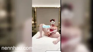Em sia cô bé hồng vú ngon p1 cực kỳ nóng