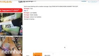 Hai em show vú cho trai lạ trên Omegle xem ngay