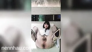 Cực kỳ hot Em ladyboy cặc to thủ dâm bằng cu giả dâm đãng kích thích