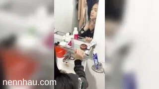 Đưa em vào nhà wc rồi địt không thể bỏ lỡ