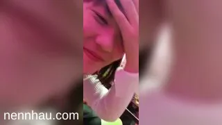 Bom tấn đi karaoke được 2 con phò sục cu cho sướng vãi luôn