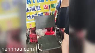 Chị mb dâm vừa bán nước vừa thủ dâm bằng toy lồn múp dụp p1 đỉnh của đỉnh
