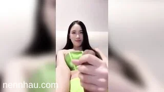 Xem ngay Em ladyboy xinh vú to cặc dài khủng sục cặc thủ dâm kích thích