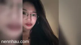 Bạn thân mông to lồn múp không để ý là chèo luôn lên cưỡi cặc chồng bắn tinh vào lồn cực đỉnh