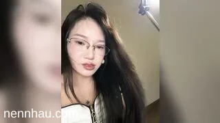 Hai em rau mông to lồn múp live ap thủ dâm miết lồn vào nhau kích thích cực hot